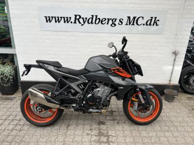 KTM 990 Duke