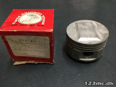 13101-MA3-000, stempel