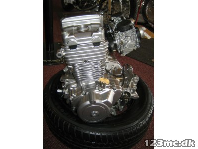 Honda CB500 - Motor