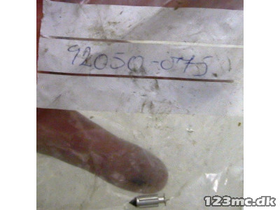 Svømmer nål Kawasaki 92050-075