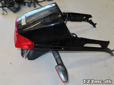 Anderøv / bagstykke til Honda VFR 750 C