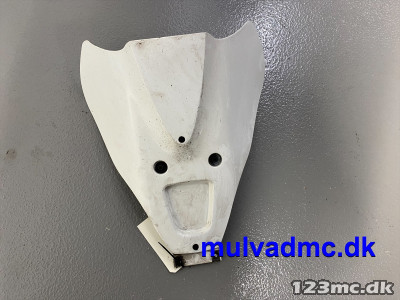 Del under kåbe bagende