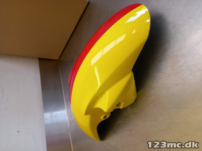 R6 forskærm gammel model