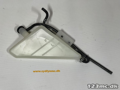 17910-15H00 TANK ASSY, RESERVOIR