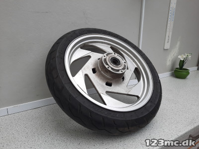 18” fælge forhjul til Suzuki Intruder M1800