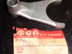 25211-43401 (25211-43400) FORK,GEAR SHIFTING NO.1 til Suzuki