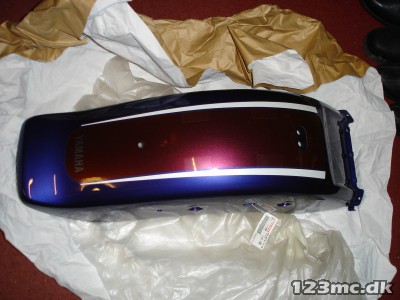 4TR-W2161-C1-P4 REAR FENDER COMP.  [UR DVM6]