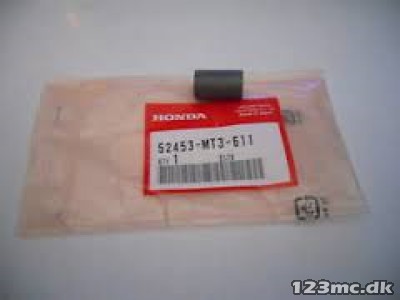 52453-MT3-611 COLLAR,BUSH