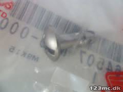 64507-MW0-000	STUD,6X16