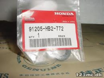 91205-HB2-772 (91202-KFL-841) OIL SEAL 13.8X24X