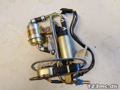 Benzinpumpe til Suzuki TL 1000 årg 97