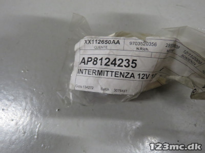 Blinkrelæ, Aprillia AP8124235