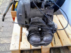 BMW R/60: Motor, komplet forgaffel, saddel, m.m