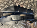 Cover side 1 / UR For MDNM6, BS2-21711-00-P0 til Yamaha MT-09