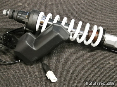 ESA Støddæmper foran