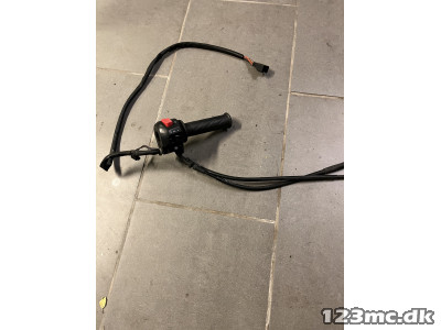 H Styrkontakt / Gasrulle