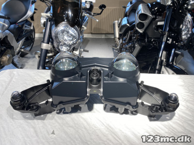 HEADLIGHT UNIT ASSY