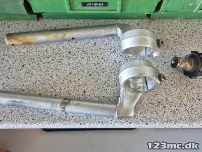 Honda CBR1100XX clip-on