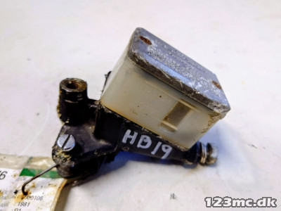 Hovedcylinder, forbremse til Honda CX 500 årg. 81