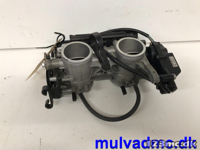 Indsprøjtning u.dyse