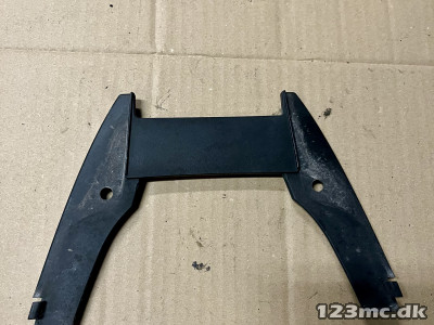 Kåbedel ved baglygte