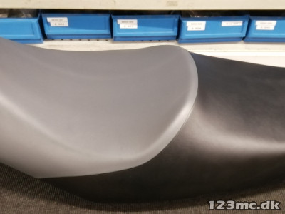 Kawasaki GTR1400 Sæde