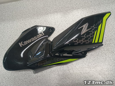 Kawasaki Z900 2020-21, COVER TANK,RH,M.S.BLACK