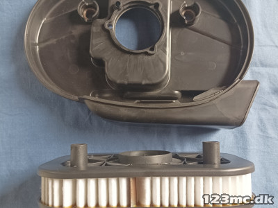 Luftfilter med holder HD Sportster 883/1200 Luftfilter med holder HD Sportster 883/1200