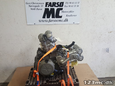 Motor Aprilia Dorsoduro 750