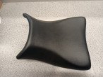 Sæde, Suzuki GSF650 S 09 -11, 45100-46H00-6BY  45300-46H00-6BY
