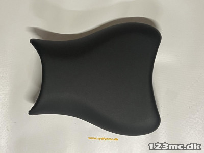 SEAT ASSY 45100-15H00-EJY (45100-15H03-EJY)