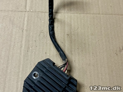 Spændingsregulator / Ensretter