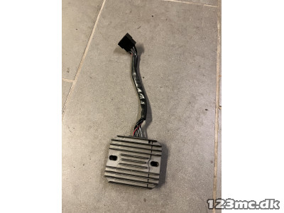 Spændingsregulator / Ensretter