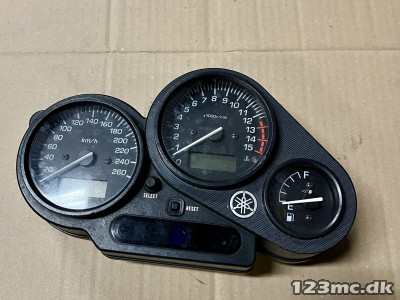Speedometer km 48000