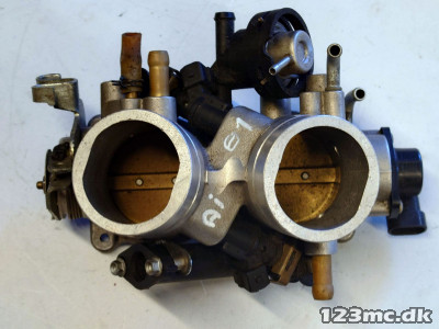 Spjældhus / Indsprøjtning til Aprilia RST 1000