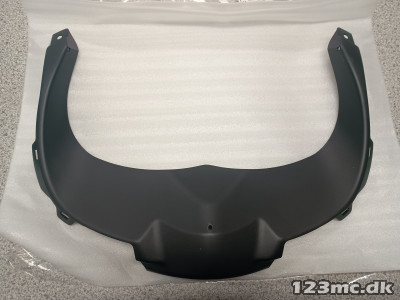 Suzuki GSF650 2009-2012 COVER,BODY COWLING LWR