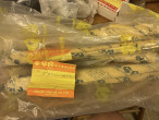 Suzuki TS Forhjuls Axel