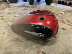 Tank til Yamaha XVS 1100