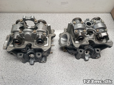 Topstykker, Aprillia RSV1000 99-