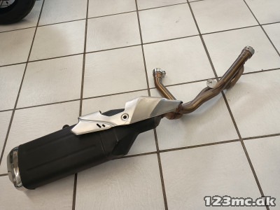 Udstødning, Suzuki DL650 2021-2024