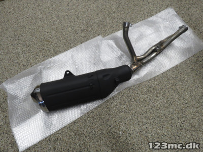 Udstødning, Suzuki DL650 21-22