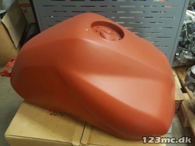 Yamaha FZ6 Benzintank