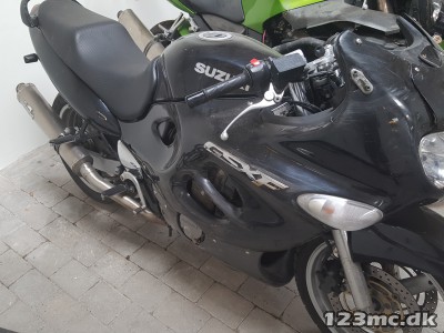 GSX600F  i dele