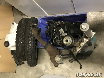 Motor. Forgaffel. Hjul mm.