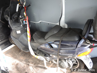 Suzuki AN 400 Burgman