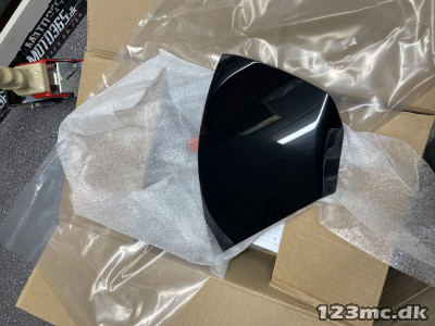 TOP CASE PLATE ASA BLACK