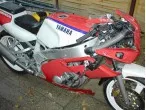Yamaha FZR 400 R