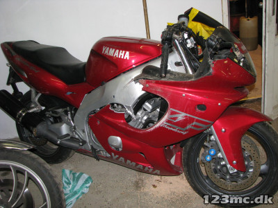 Yamaha YZF600
