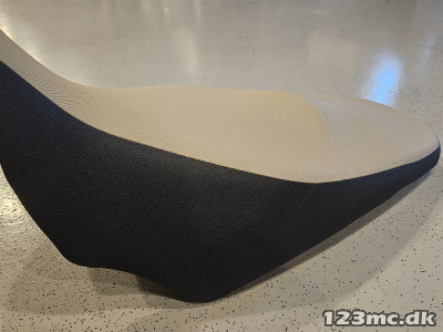 Sæde til Suzuki DL1000