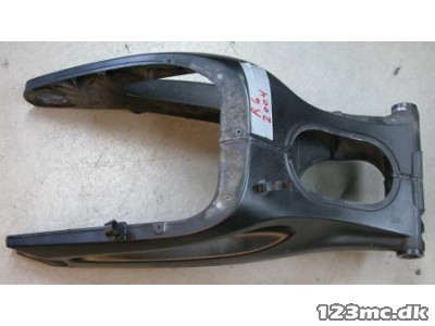 Bagsvinger R6 2004 brugt